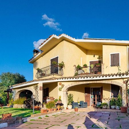 Sa Domu Sarda Suites - Bed & Breakfast Porto Columbu - Perd'E Sali Ngoại thất bức ảnh