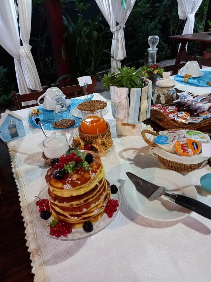 Sa Domu Sarda Suites - Bed & Breakfast Porto Columbu - Perd'E Sali Ngoại thất bức ảnh